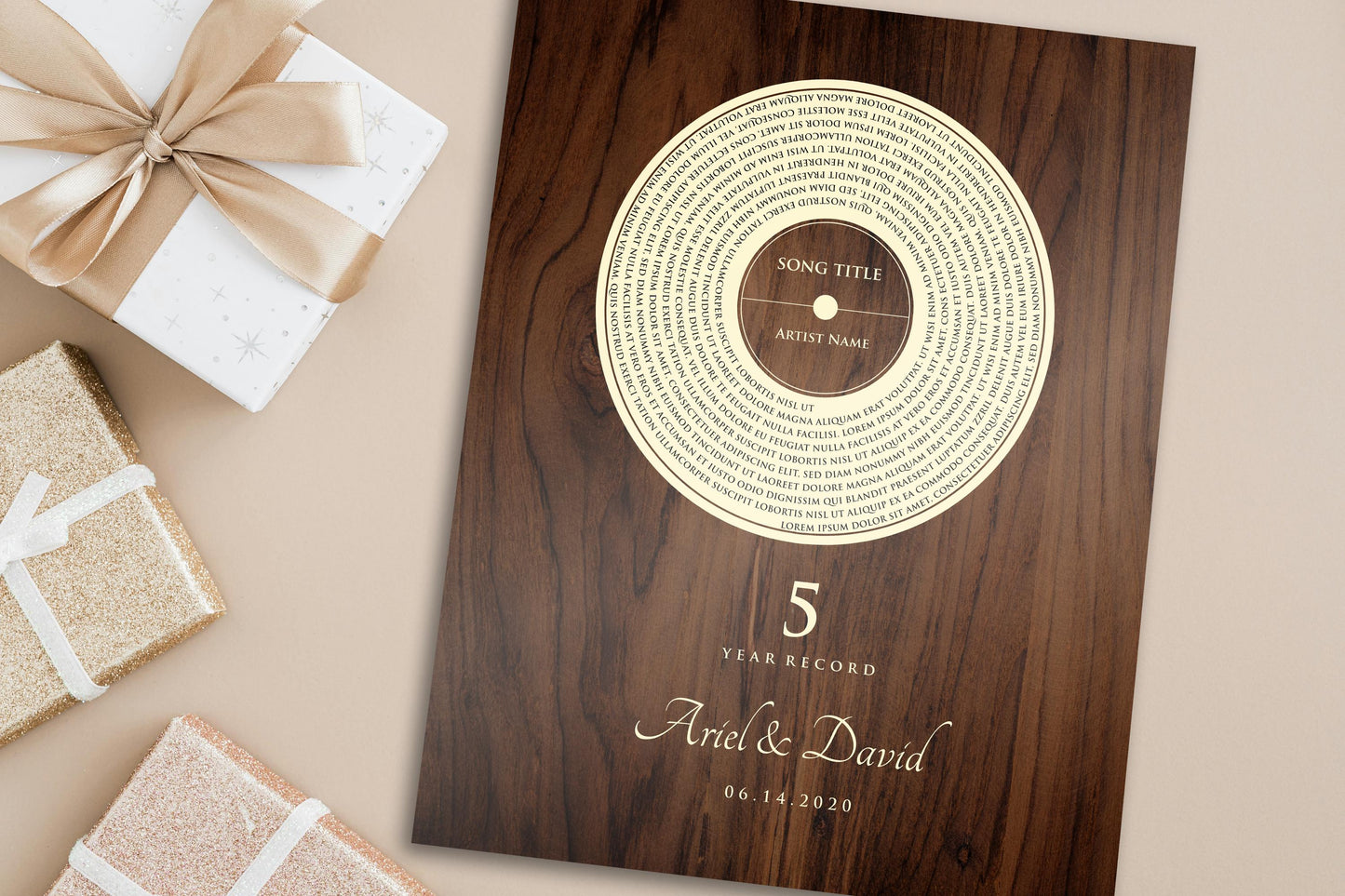 Personalized Record Gift, 5 Year Record, 5th Anniversary Wood Gift, Personalized 5 years Anniversary Gift - HoneycombProverbs - Signs - Record Album Lyrics Art